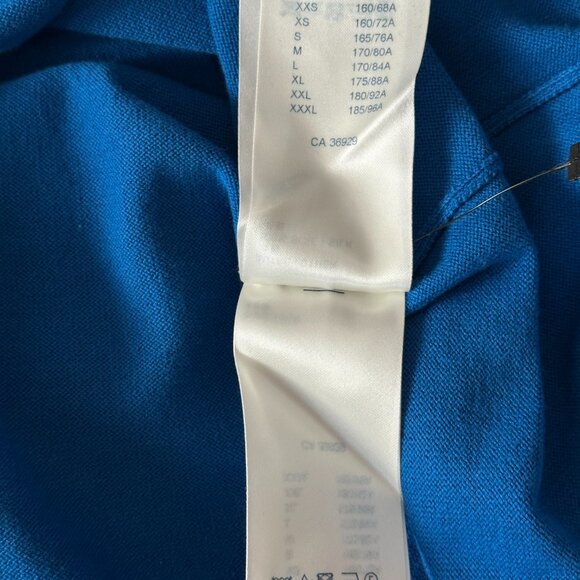 Louis Vuitton Blue & White Everyday Logo Intarsia T-Shirt - Picture 6 of 8